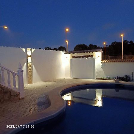 Acogedora Casa Con Piscina Βίλα Τορεβιέχα Εξωτερικό φωτογραφία